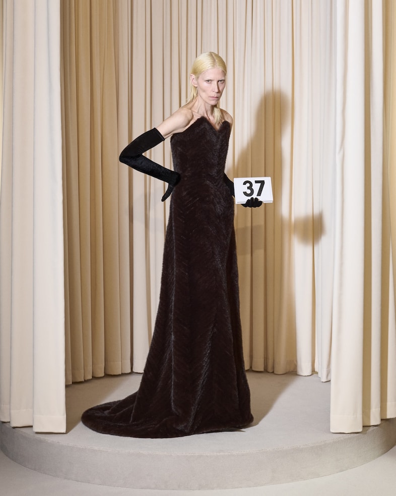 Balenciaga couture AW24 35