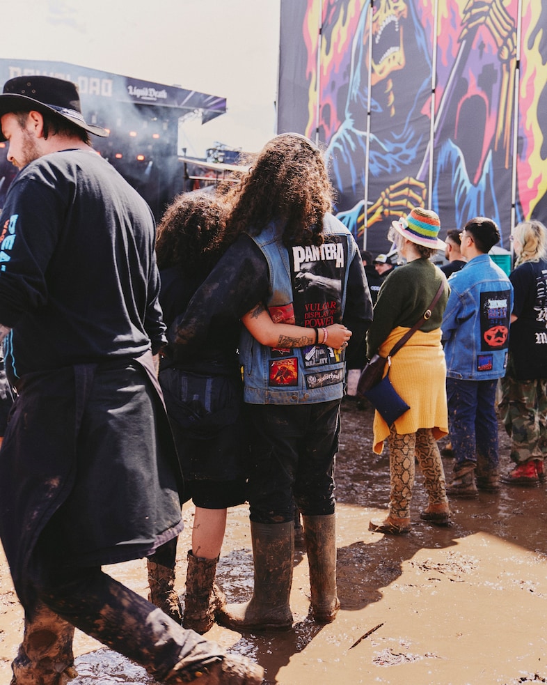 10_CAITLIN_CHESCOE_240616_DOWNLOAD_FESTIVAL_1505 14