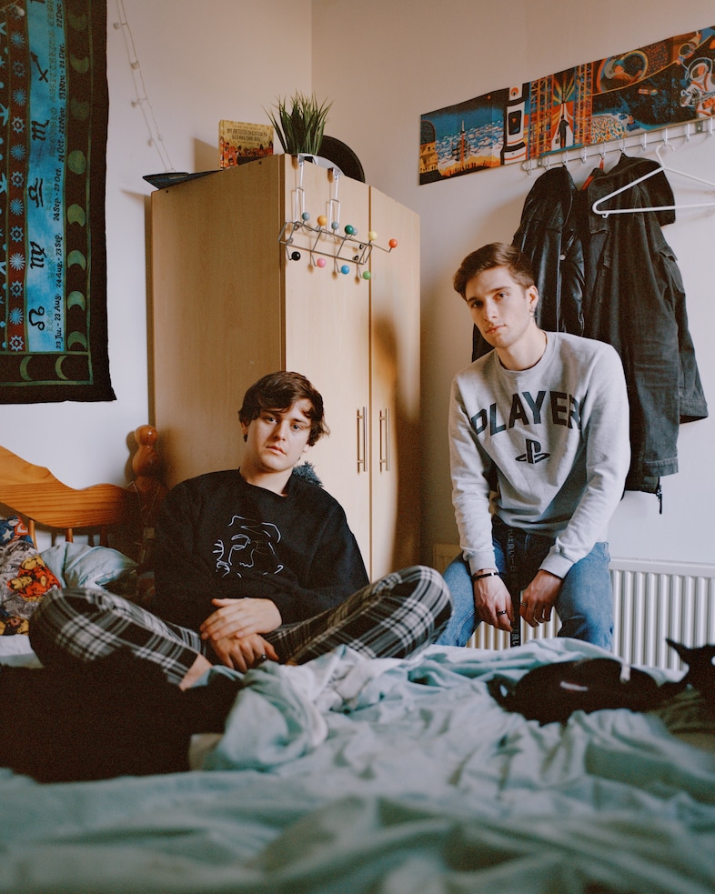 Kate Schultze, Mind the gap, luv (2024) 1