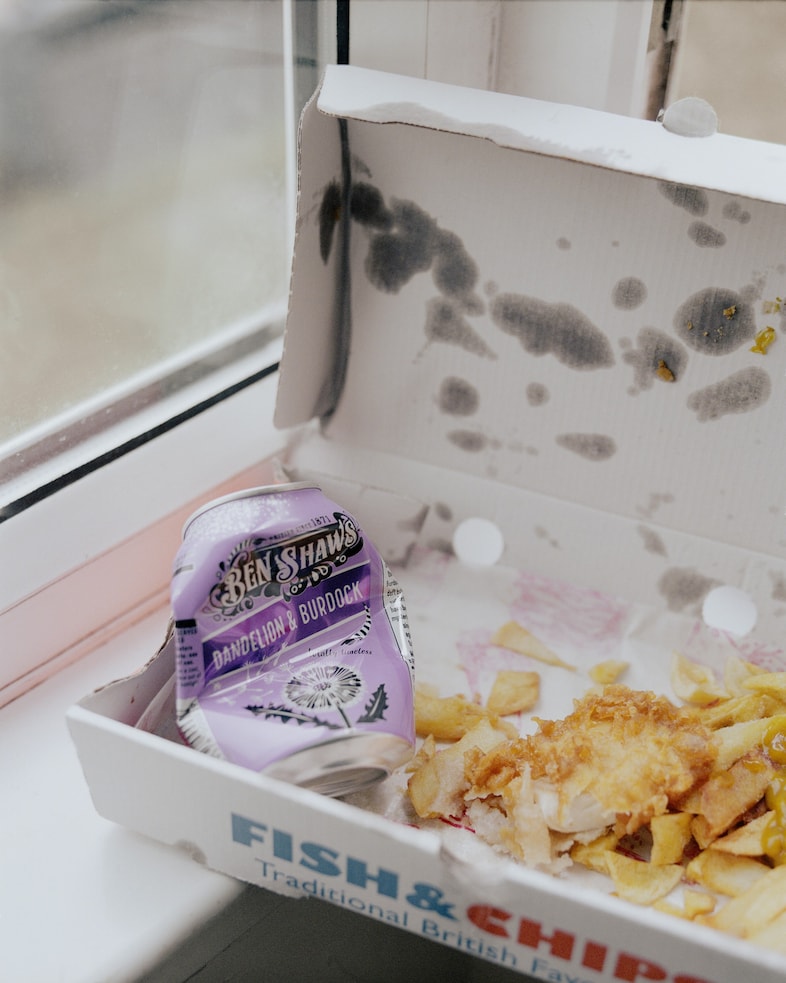 Kate Schultze, Mind the gap, luv (2024) 6