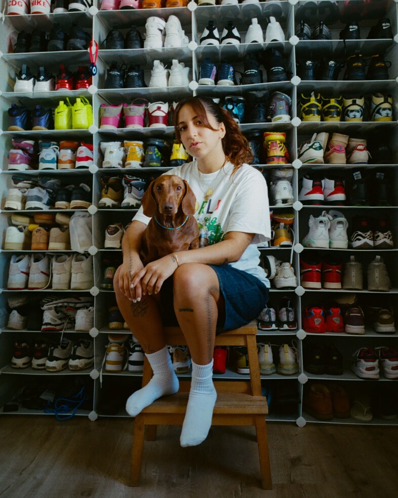 Dogs and their Dykes 0