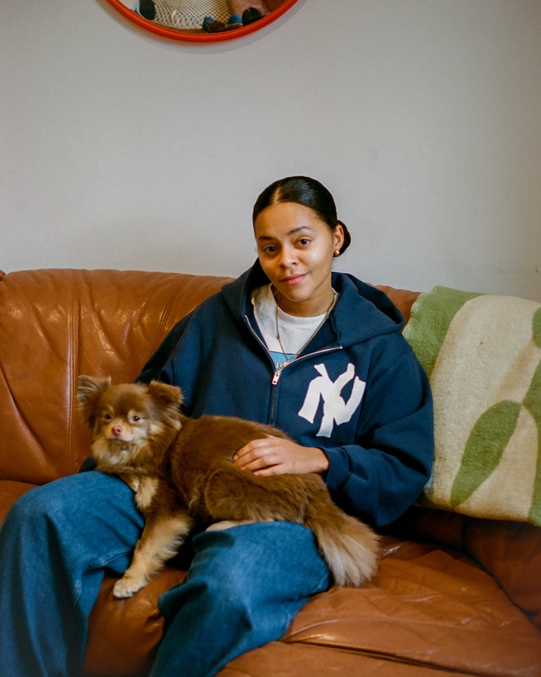 Dogs and their Dykes 1