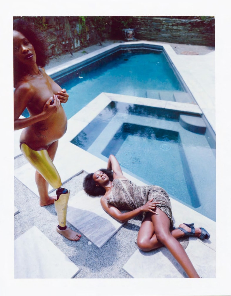 Brianna Capozzi, Sisters (2024) 22