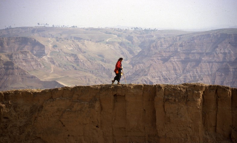 Marina Abramović, The Lovers: The Great Wall Walk (1988)