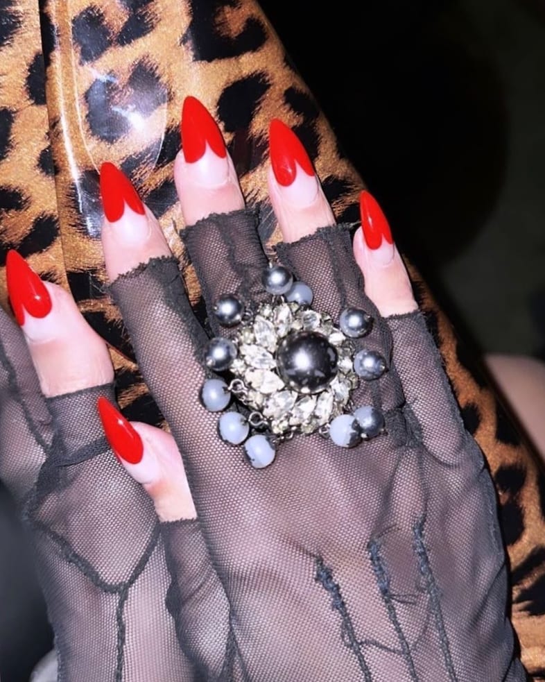 Community: Naomi Yasuda nail artist 10