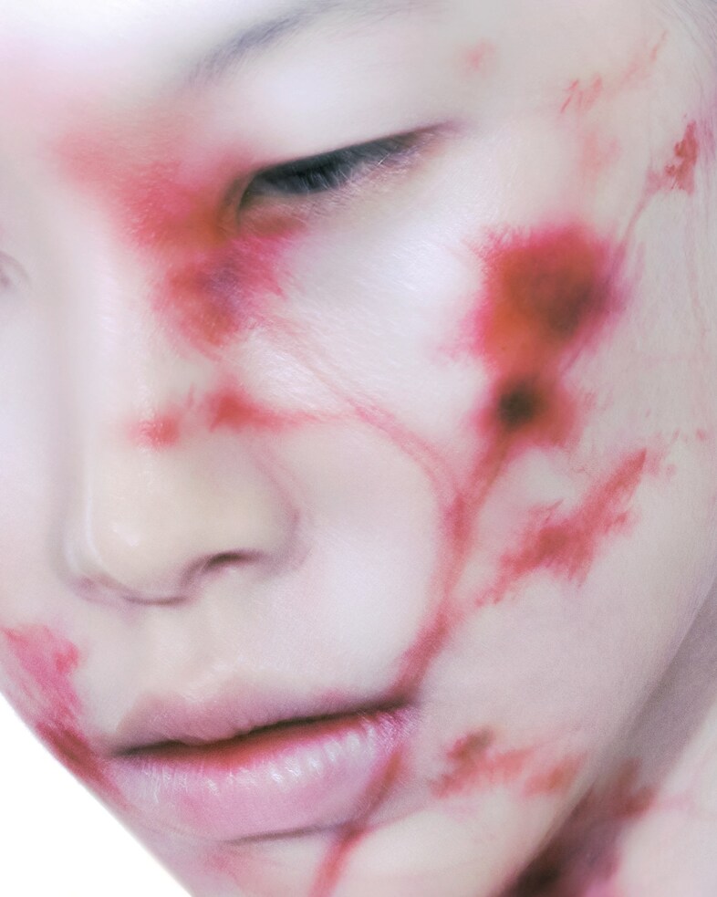 Photography Ana Marti and make-up Simone Gammino 23