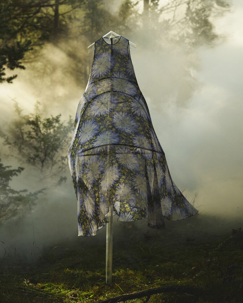 Loewe SS25 campaign 16