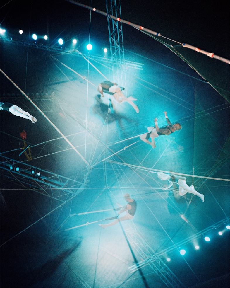 Keiran Perry, Smoke Filled Mirror 16