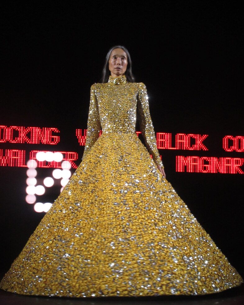 Valentino SS25 couture 0