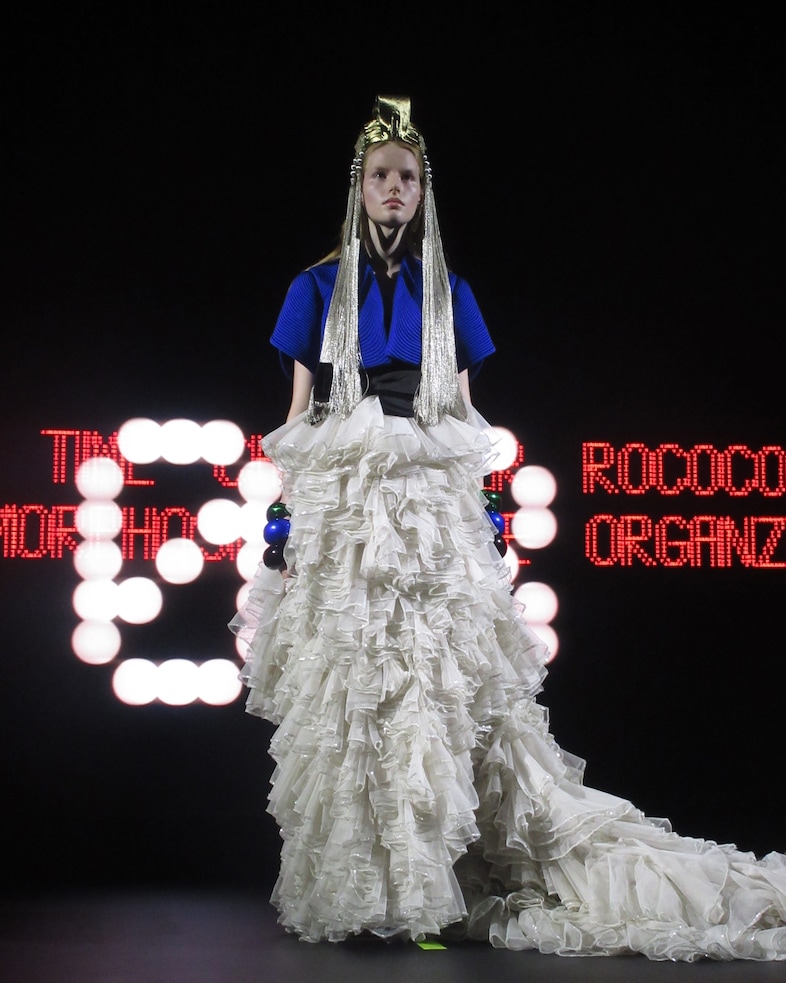 Valentino SS25 couture 6