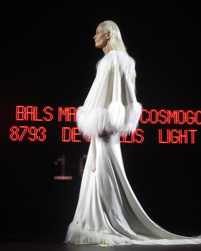 Valentino SS25 couture 8