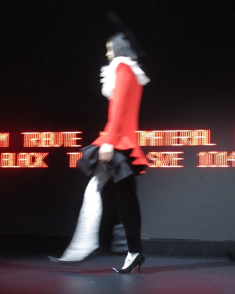 Valentino SS25 couture 15