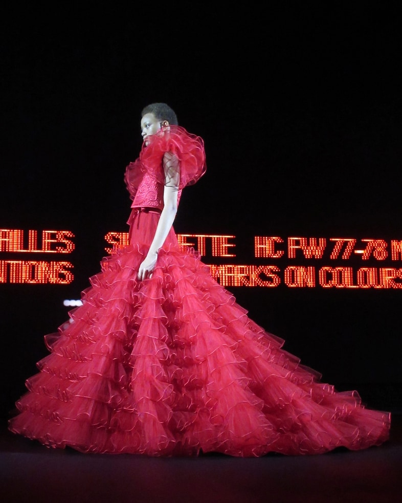 Valentino SS25 couture 19