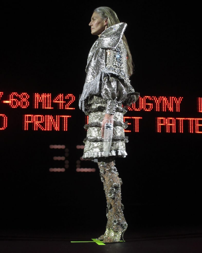 Valentino SS25 couture 34