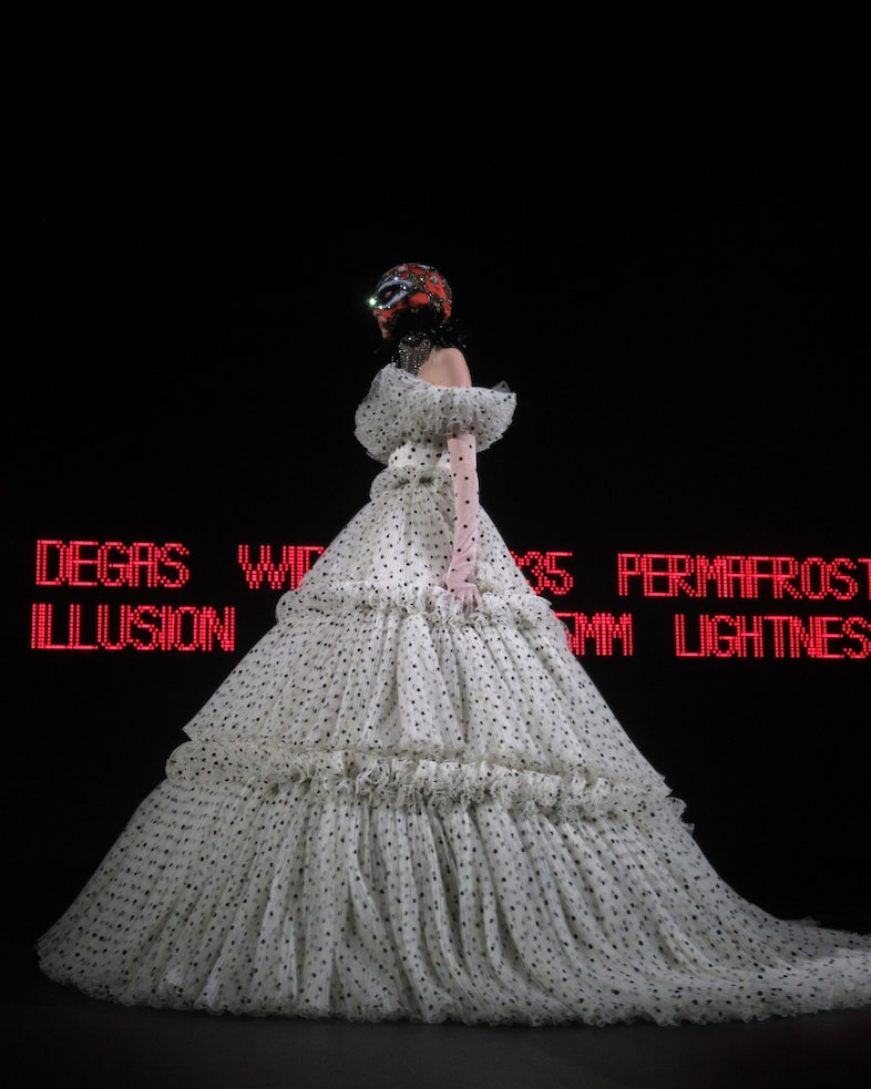 Valentino SS25 couture 51