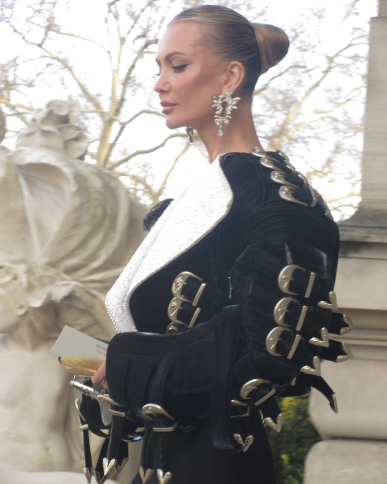 Couture Week SS25 street style 11