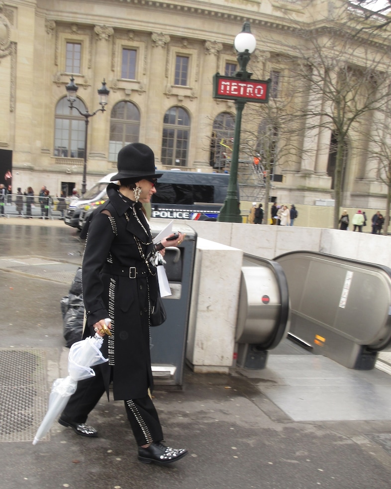 Couture Week SS25 street style 31