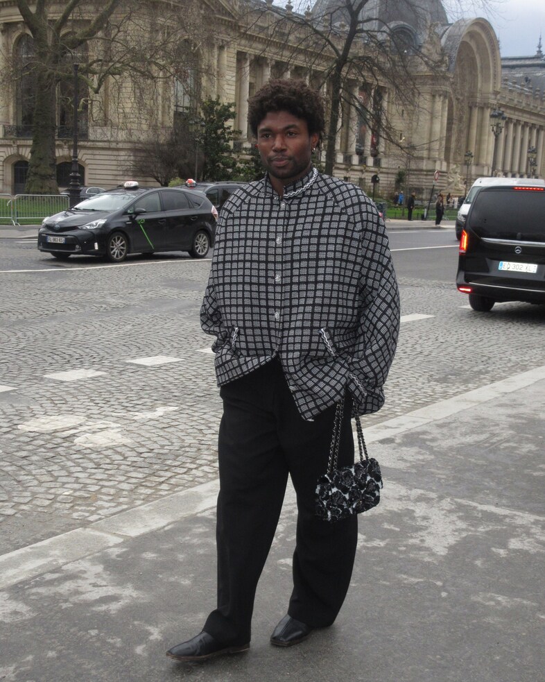 Couture Week SS25 street style 37