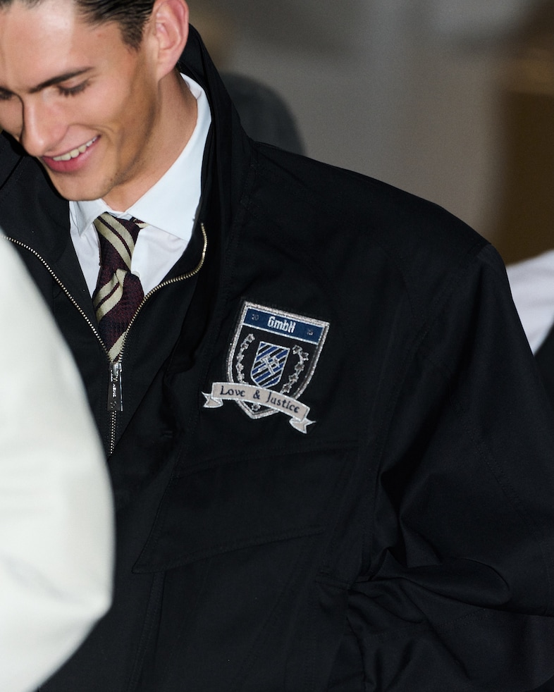 GmbH AW25
