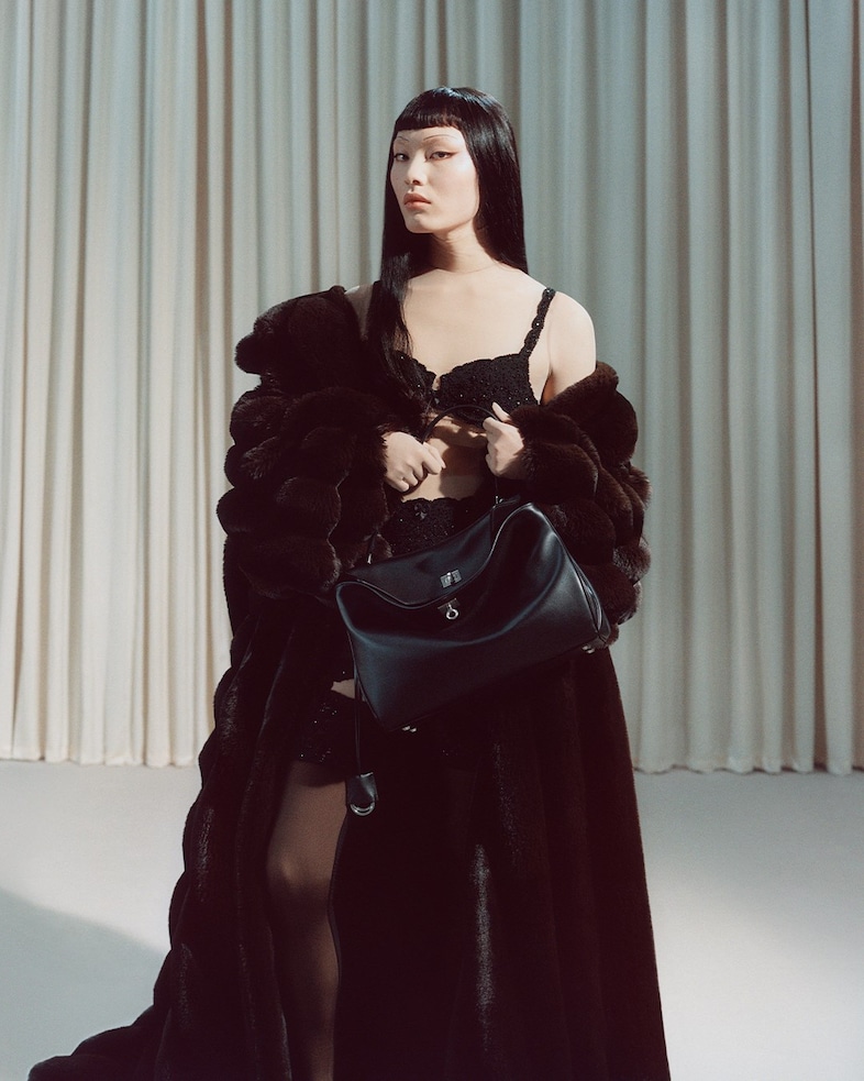 Balenciaga Summer 25 campaign 12