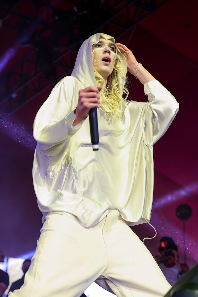 Coachella 2025 festival fashion
