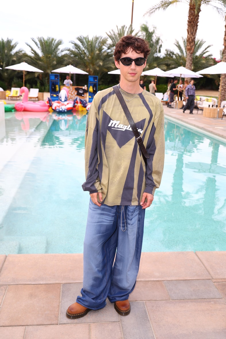 Coachella 2025 festival fashion