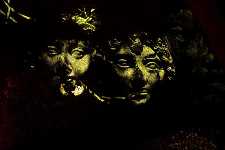 চার্লস স্যান্ডন, পাইচিয়া ফিল্ড
