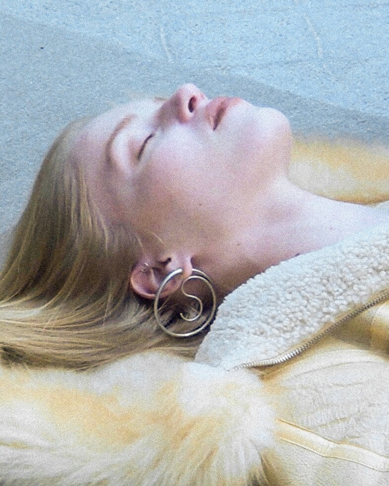 KNWLS Haute Tension campaign 3