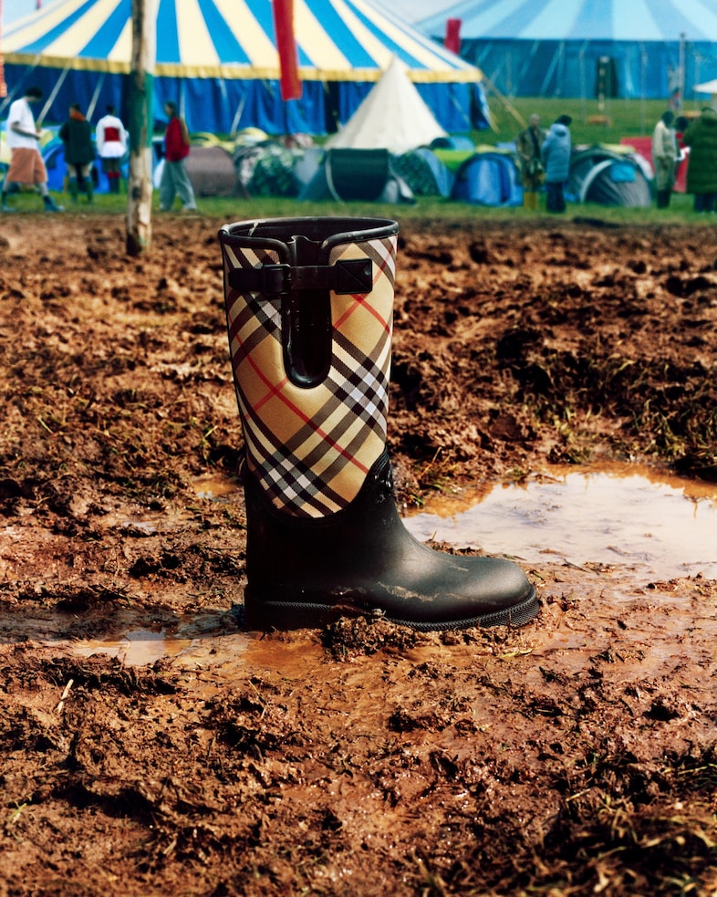 Burberry Festival campaign 28