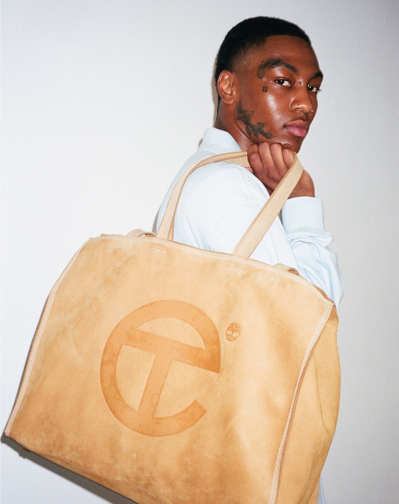 Telfar SS25 – Backstage 34