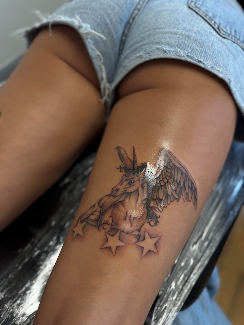 Alma Proença tattoos
