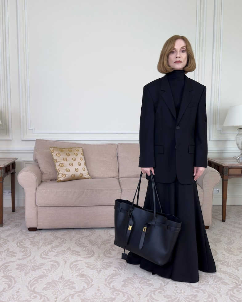 Balenciaga AW25 camapign 26