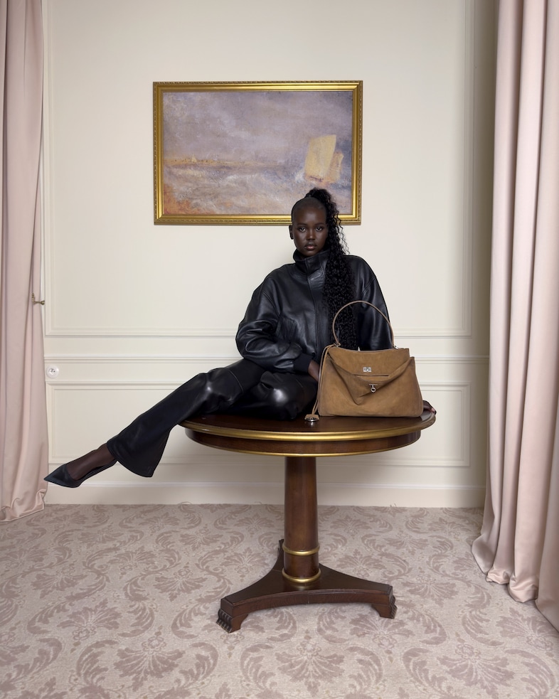 Balenciaga AW25 camapign 33