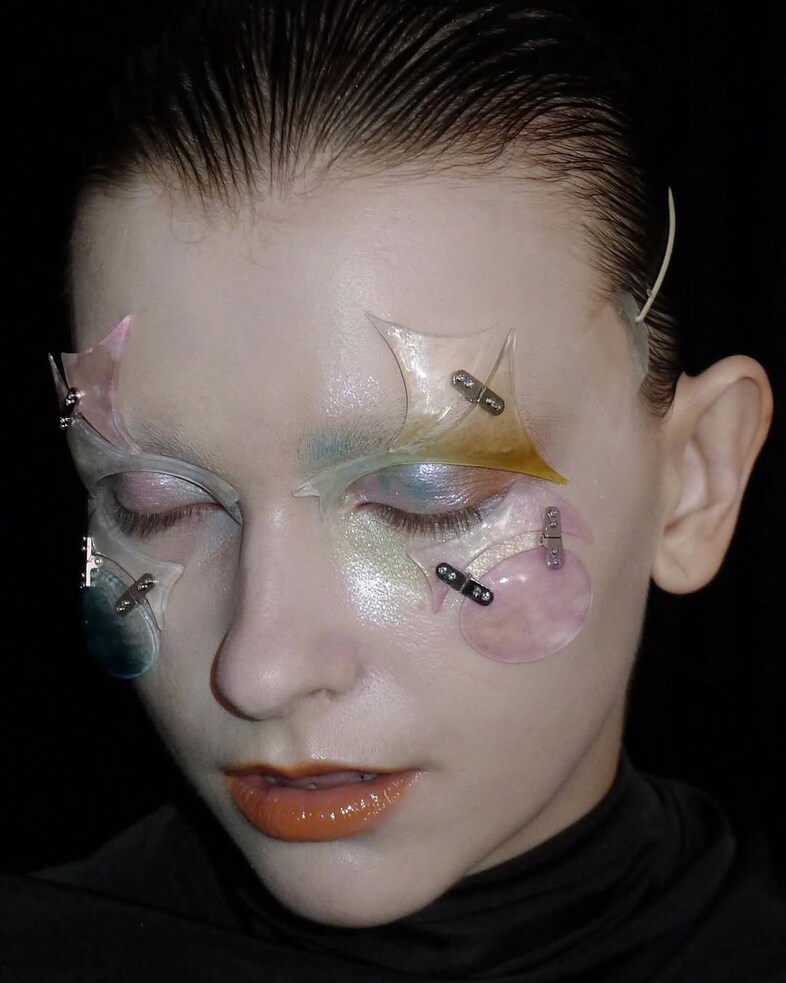 Community: Olly Yip makeup artist 3