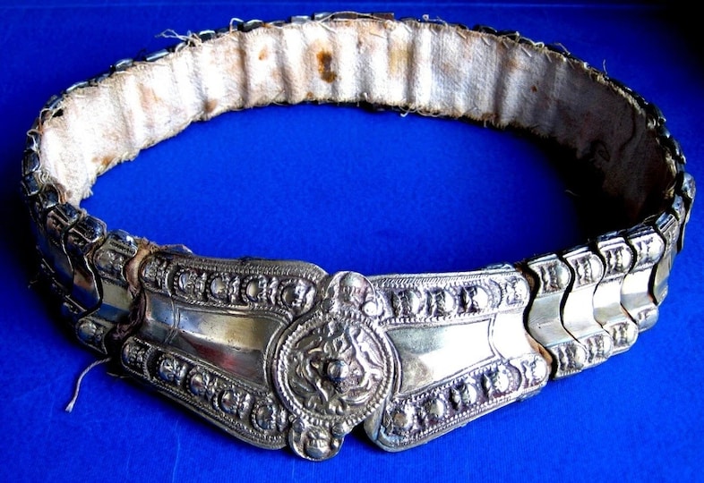 Francesca Lake belt