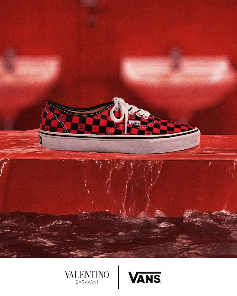 Valentino Garavani x Vans 1