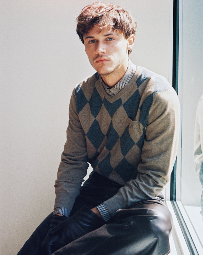 Christopher Briney 0