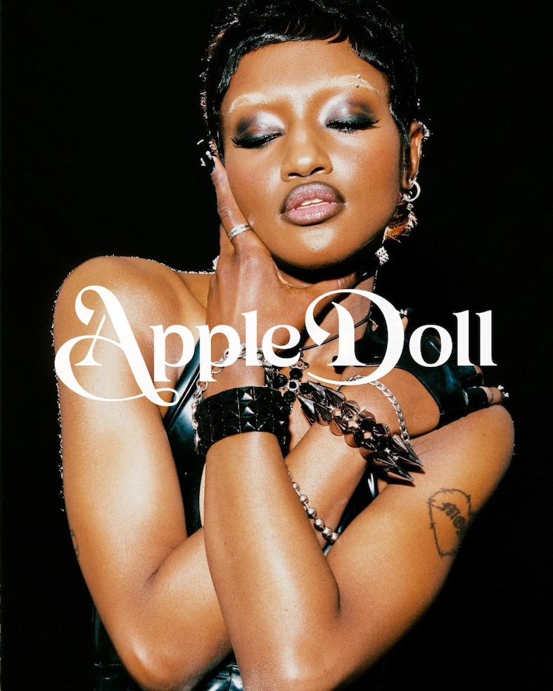 AppleDoll 11