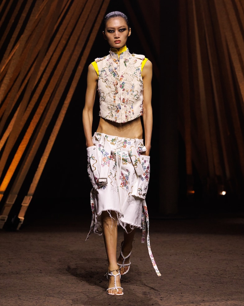 McQueen SS26 25