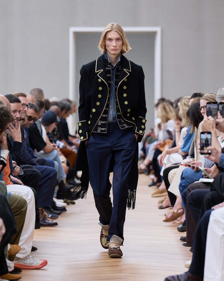 Military jacket 2025 trend 4