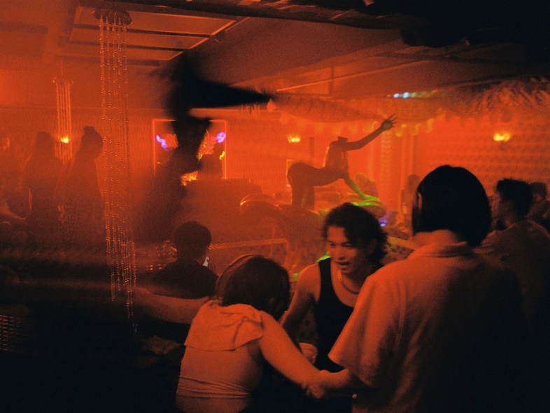 Mimi stage with fountain at System