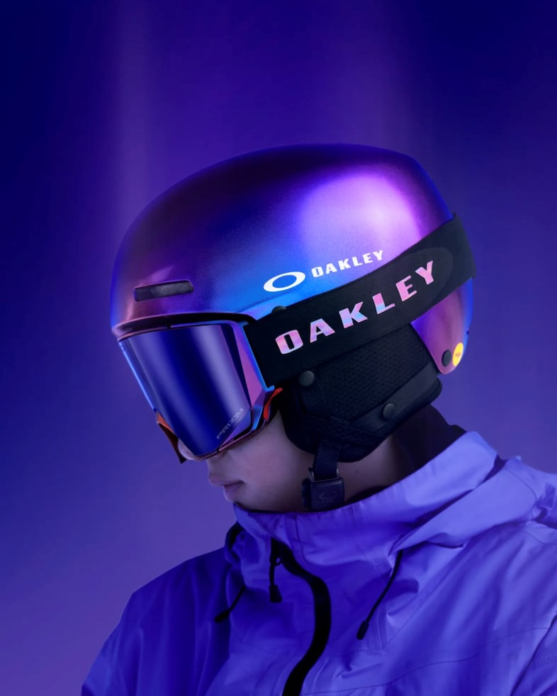Oakley's AURA collection