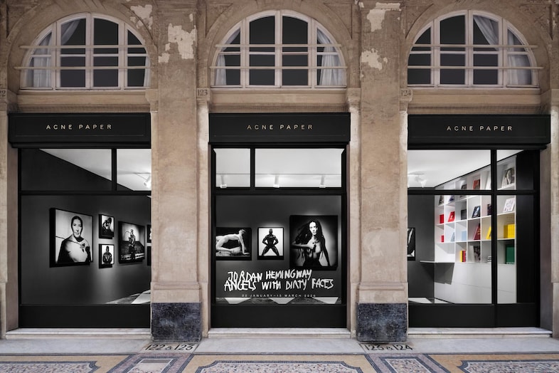 Acne Paper Palais Royal 