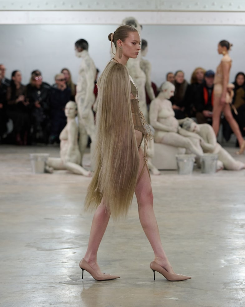 Charlie Le Mindu, SS26 Couture 23