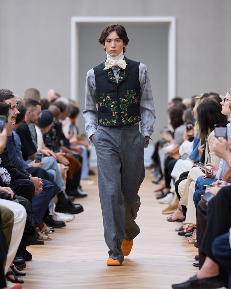 AW26 men’s Collars and ruffs 4