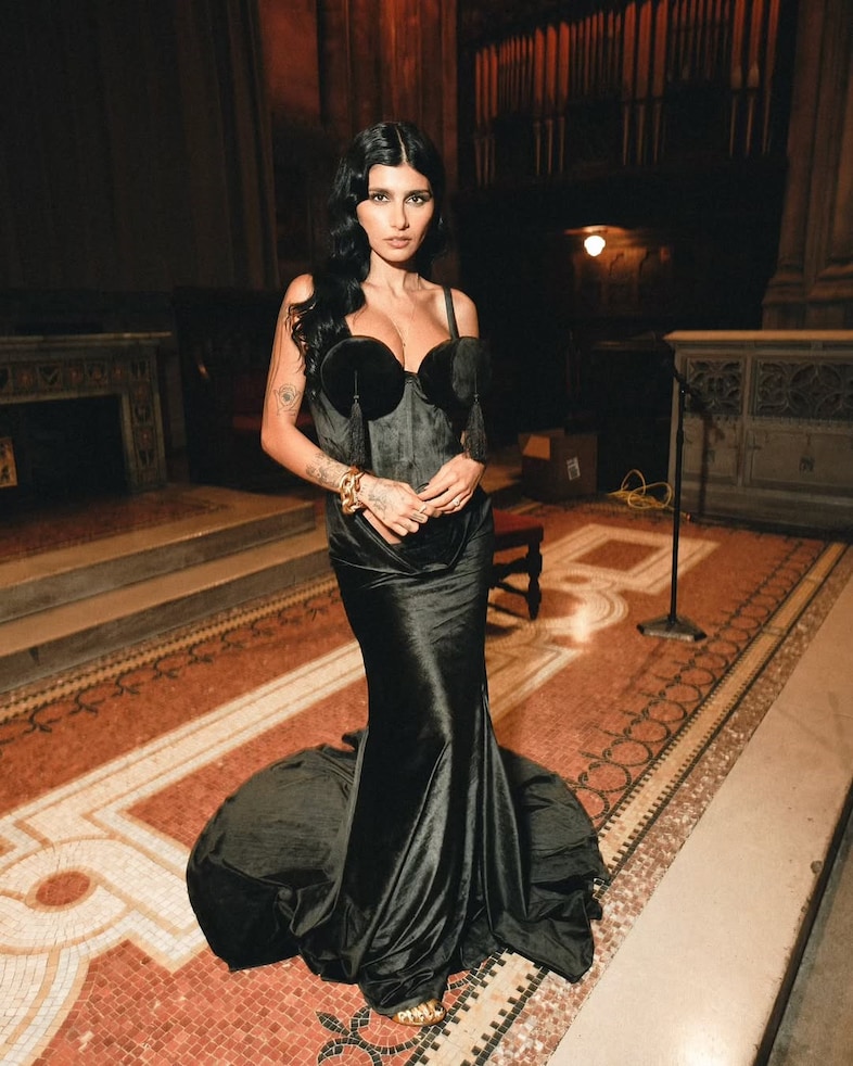 Mia Khalifa fashion moments 4