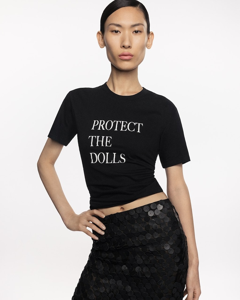 MAC_FY26_PTD_MACxConnerIves_GreenKim_1630_Photogra 2