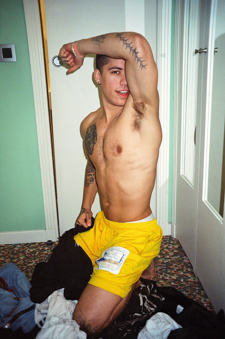 ANALOG HUMAN STUDIES: 25 YEARS OF PHOTOGRAPHY