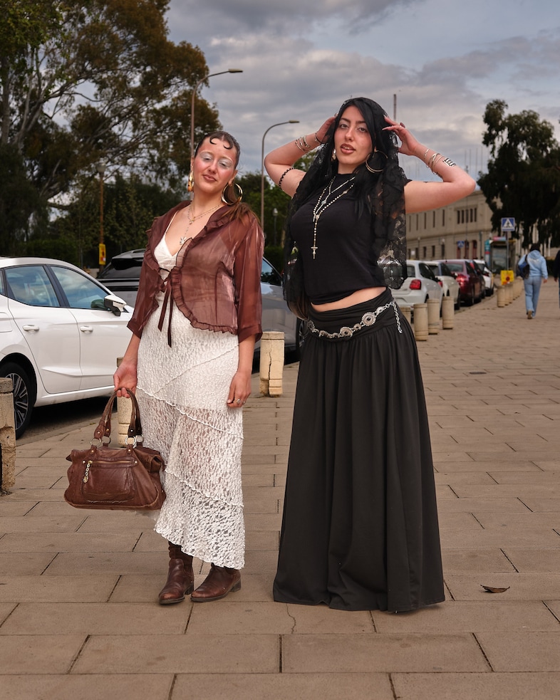 Rosalía Lux Tour Barcelona street style 1