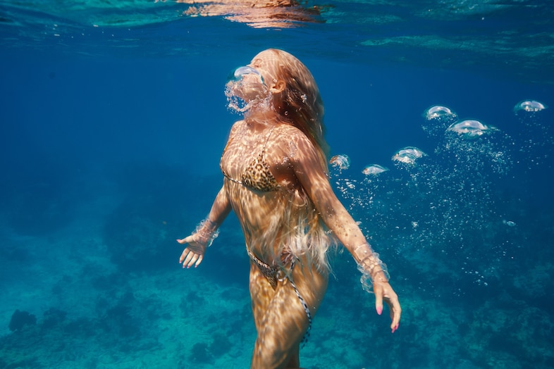 Zara Larsson Main Rose swimwear 